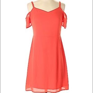 Express cold shoulder orange dress size 4